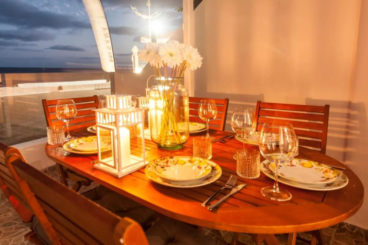 Luxury Suite Sea Front II Playa Honda  Apartment Playa Honda (Lanzarote)